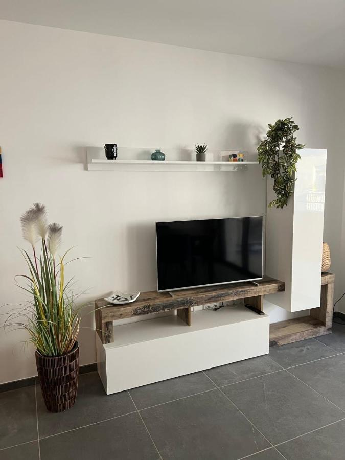 Villa Marie 2 Appartement Tout Confort Climatise 1 Chambre Proche Plage لو غراو دو روا المظهر الخارجي الصورة